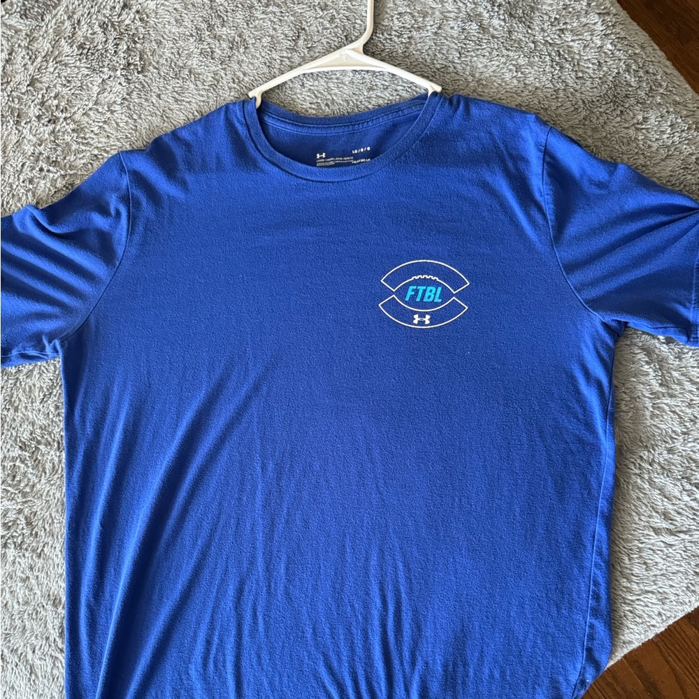 Under Armour shirt men’s size L